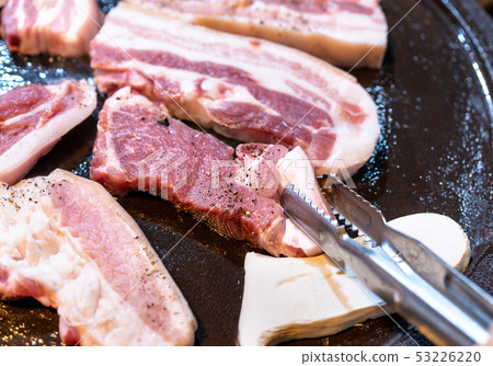 黑肉，韓國食品，食品，盤子，食品，炸黑豬肉，黑豬肉 53226220