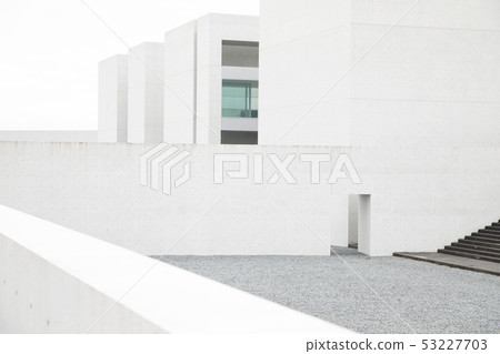 白色建築 53227703