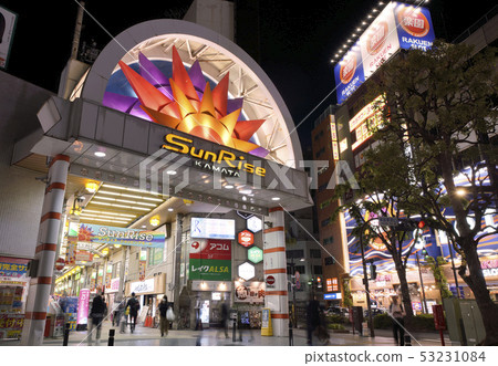 Tokyo cityscape in Japan I look at Sunrise shopping mall etc. 53231084