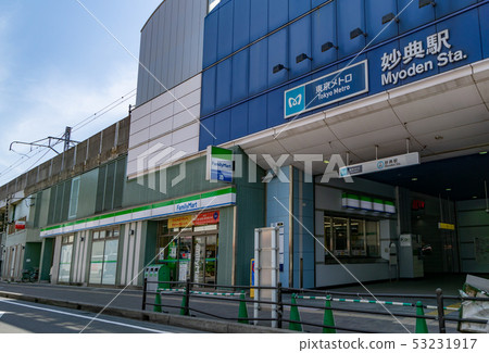 在車站前的景觀 53231917