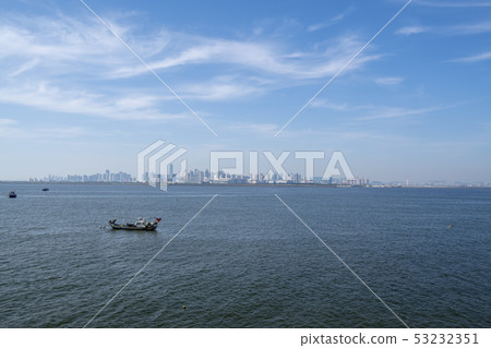 Songdo, Yeonsu-gu, Incheon 53232351