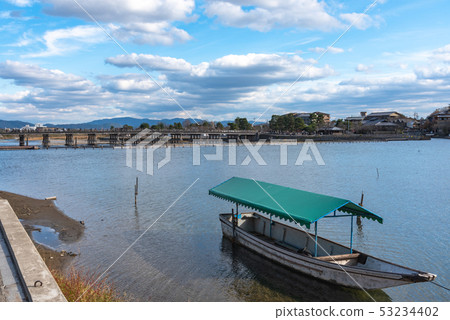 京都嵐山渡月橋 京都嵐山渡月橋 53234402