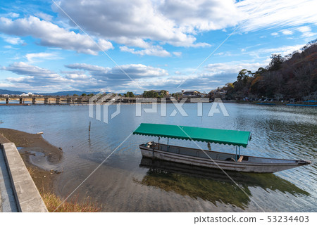 京都嵐山渡月橋 京都嵐山渡月橋 53234403