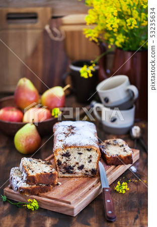 Delicious homemade chocolate and pears loaf cake Delicious homemade chocolate and pears loaf cake 53235634