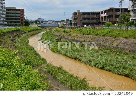 大雨後Yudonagawa八王子市 53241049