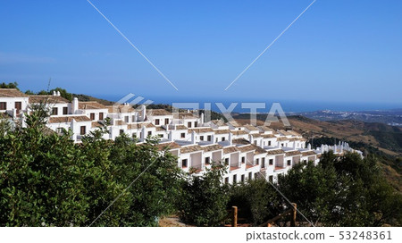 City of Casares 53248361