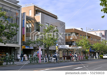 東京都市風景在日本東急火車站櫻花新町站等 53250810