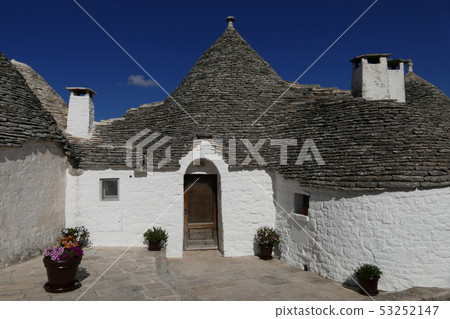 Alberobello landscape Italy 53252147
