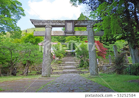 Hikoshiyama Shrine Hikoshiyama Shrine 53252584