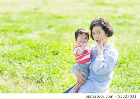 Grandma and Grandson Outdoor 53327031
