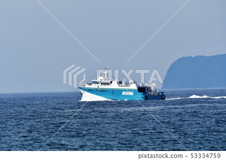 Light carrier blue sky 53334759