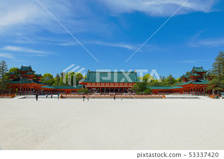 Heian Jingu Campus 53337420