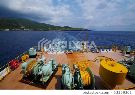 Stern and Miyakejima 53339361