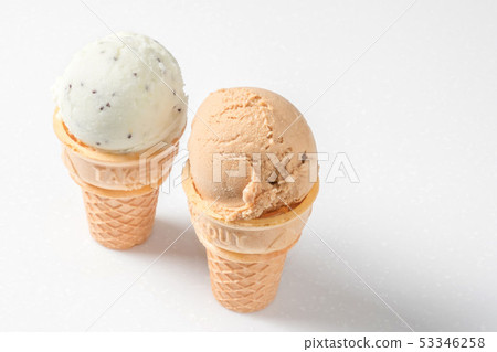 Ice Cream Jarat Delicious cold Italian ice cream 53346258