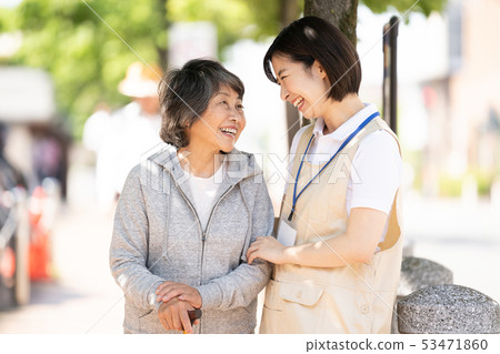 Helper Helper 53471860