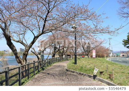 From the Iwate prefectural road No. 14 to the area of the exhibition ground rest house From the Iwate prefectural road No. 14 to the area of the exhibition ground rest house 53546479