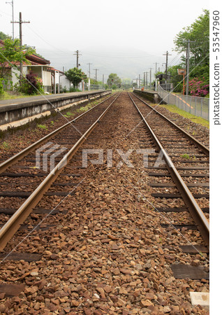 Railroad tracks 53547960