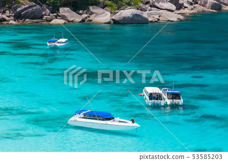 high-speed boat 53585203