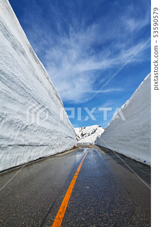 [富山]大谷雪漫步 53590579