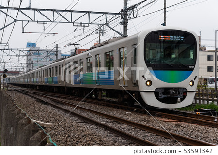 西武新宿線系列30000（微笑列車） 53591342