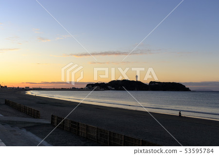 Enoshima (winter) 53595784