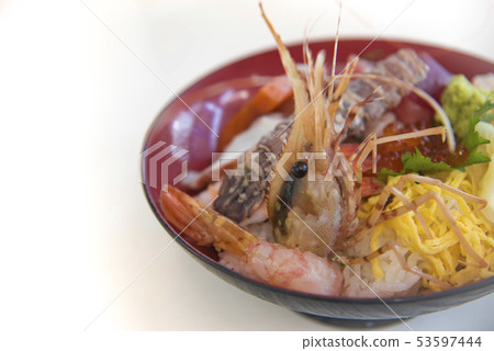 【Bowl of rice topped with sashimi】 53597444