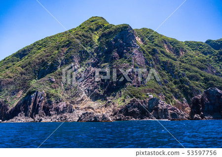(Shizuoka Prefecture) Nishiizu Senukimon Cruise A coastline seen from above the ship (Shizuoka Prefecture) Nishiizu Senukimon Cruise A coastline seen from above the ship 53597756