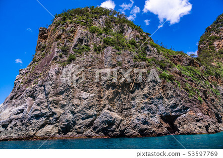 (Shizuoka Prefecture) Nishiizu Senukimon Cruise A coastline seen from above the ship 53597769