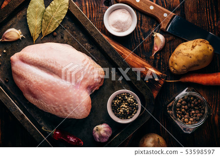 Seasoned chicken breast 53598597