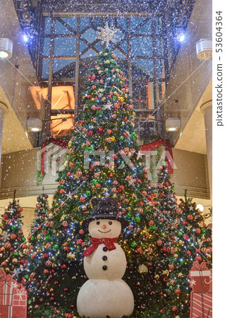 Christmas tree Christmas tree 53604364