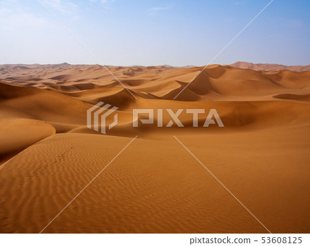 Xinjiang Uygur Autonomous Region Zuishan Qumtag Desert Kumtag Desert, Xinjiang, China 53608125
