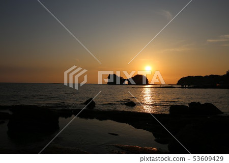 Kozukijima的日落 53609429