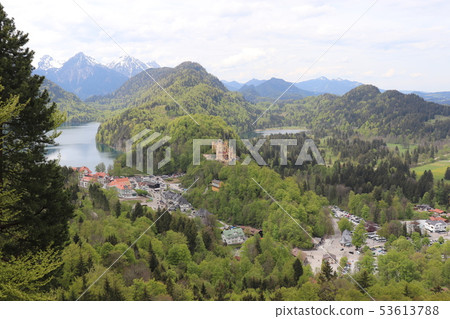 Hohenschwangau城堡和湖Alp使德國歐洲環境美化 Hohenschwangau城堡和湖Alp使德國歐洲環境美化 53613788