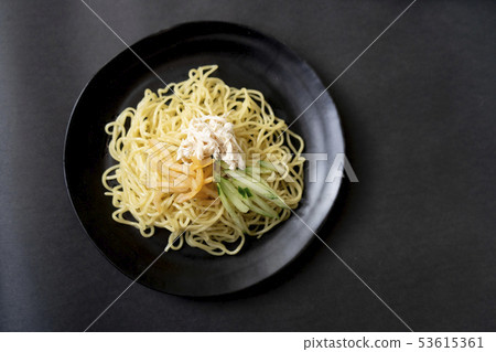 Cold noodles Cold noodles 53615361