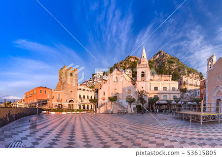 Piazza IX Aprile, Taormina, Sicily, Italy 53615805