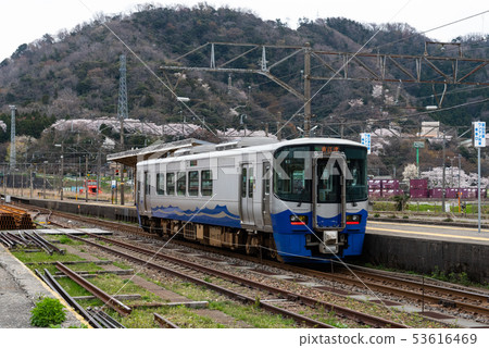 越後Toki Meki鐵路ET122青梅站 越後Toki Meki鐵路ET122青梅站 53616469