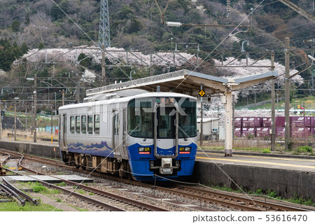 越後Toki Meki鐵路ET122青梅站 越後Toki Meki鐵路ET122青梅站 53616470