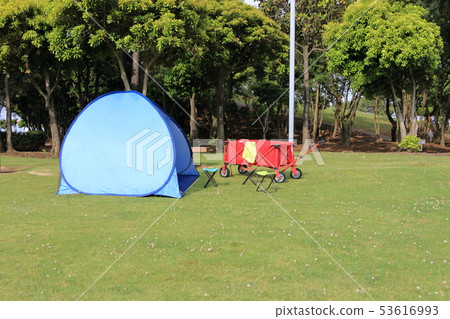 Family outdoors 53616993