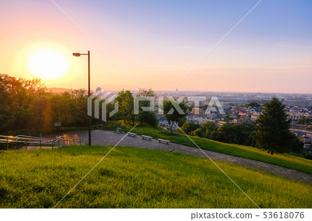 Tama City Tokyo Metropolitan Sakuragaoka Park Yuhinooka evening view 53618076