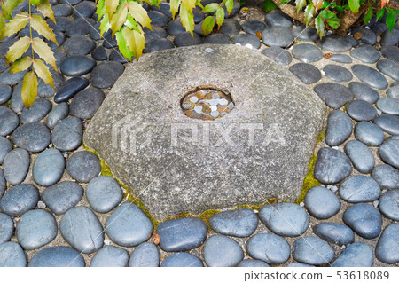 Hexagonal stone from Rokkakudo (Kyoto) Hexagonal stone from Rokkakudo (Kyoto) 53618089