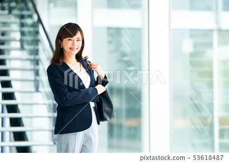 Business woman Business woman 53618487