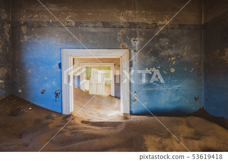 Abandoned ghost town of Kolmanskop in Namibia 53619418