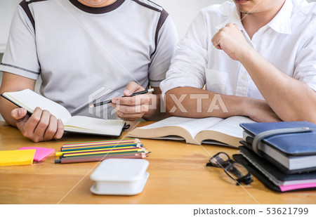 High school tutor or college student group sitting 53621799