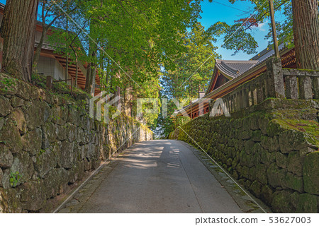 Scenery of Ryouoji Temple approach 53627003