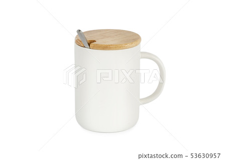 ceramic mug with a wooden lid 53630957