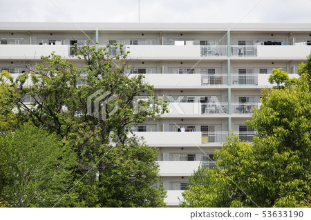 Apartment complex Apartment complex 53633190