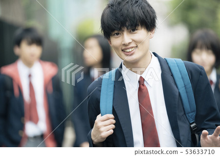 High school student 53633710