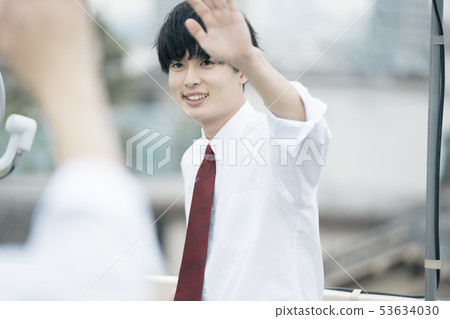 High school student rooftop friend 53634030