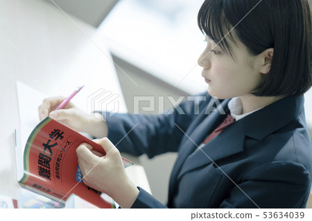 High school student study cram school prep school 53634039