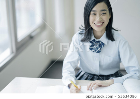 高中生學習補習班預備學校 53634086